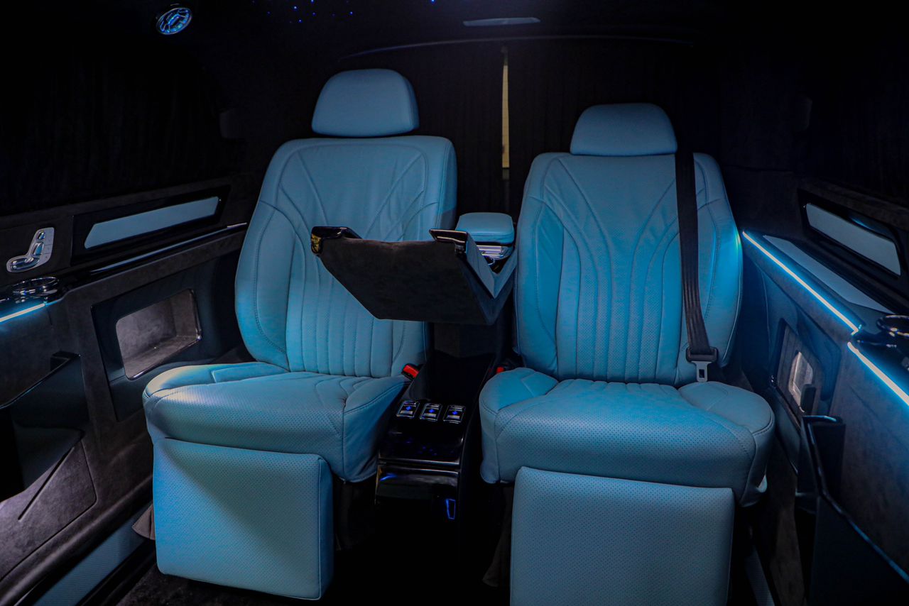 Mercedes Maybach Luxury Minibus view 4